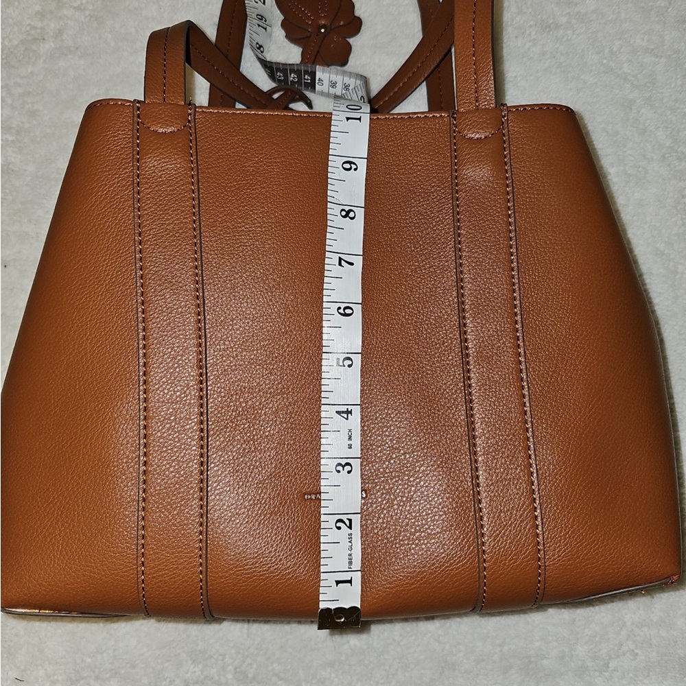 Draper James Elle tan Tote with floral interior design & magnolia tote - Picture 3 of 9